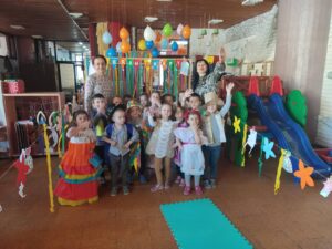 средња_васпитна_група_ђурђевак-300x225 Ђурђевак галерија